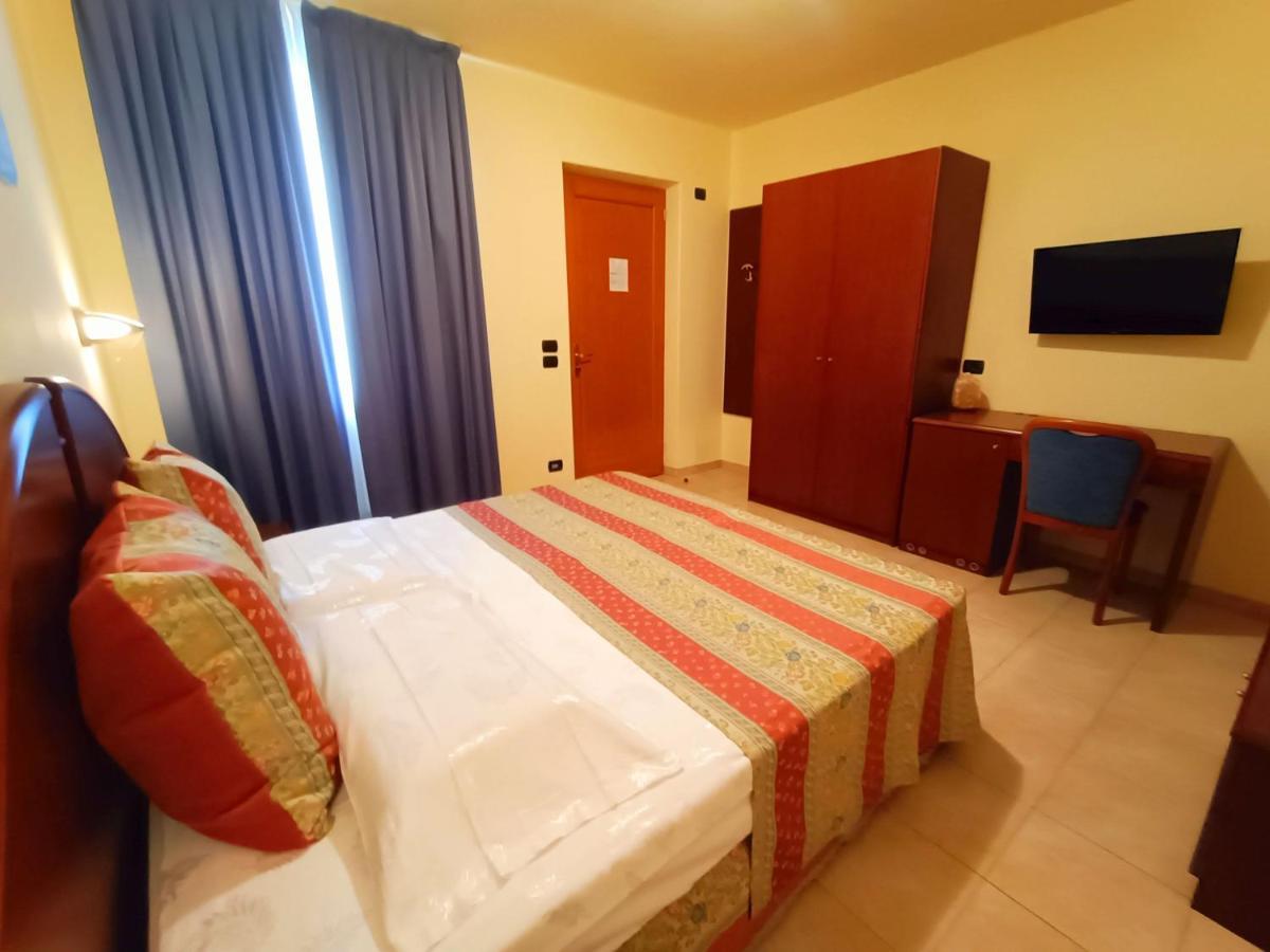 Isabella Hotel Brenzone sul Garda